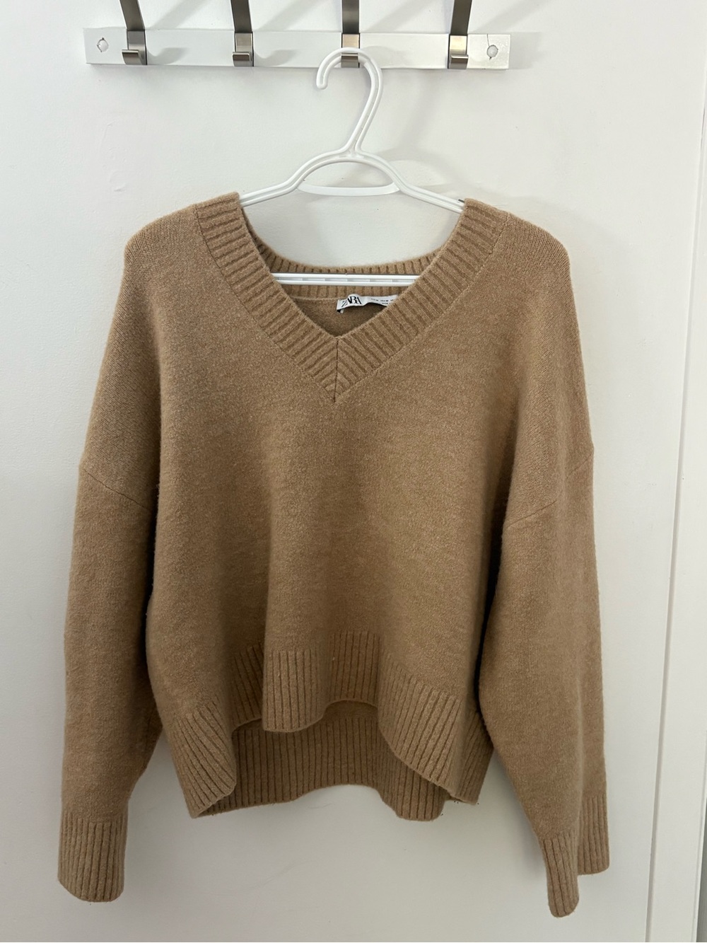 Zara Beige V-Neck Sweater - Picture 1 of 9